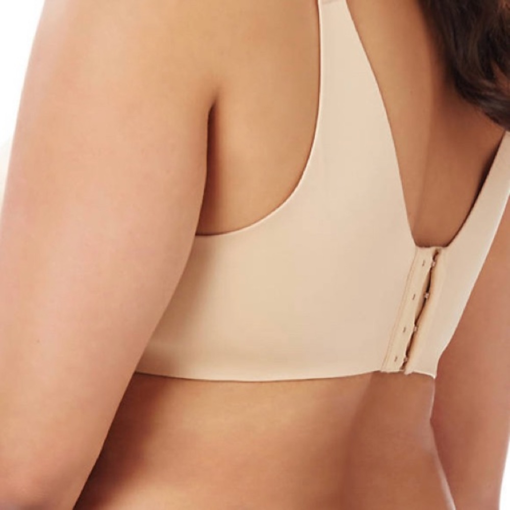 Catherine’s Intimates Back Smoother Bra 42DD